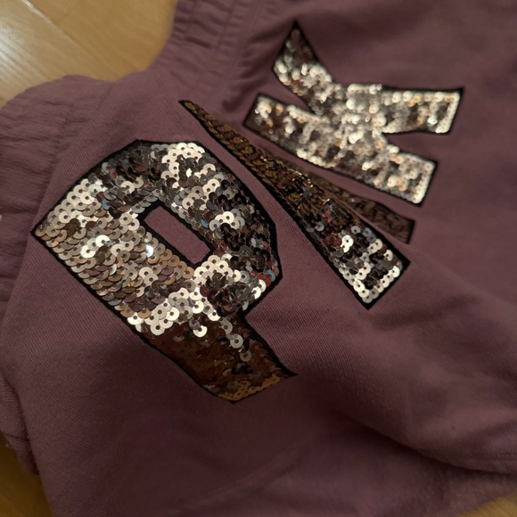 PINK Victoria's Secret Shorts - Picture 4 of 6